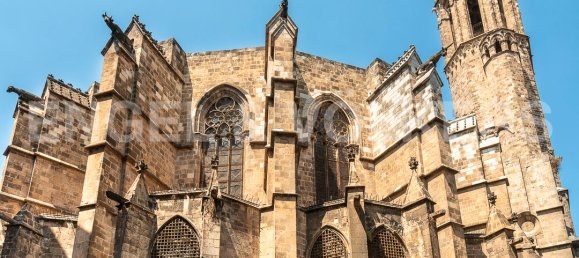 155m² Commercial property in Ciutat Vella, Spain No. 151420 8