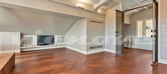 Ático de 5 habitaciónes en Rome, Italy No. 210887 26