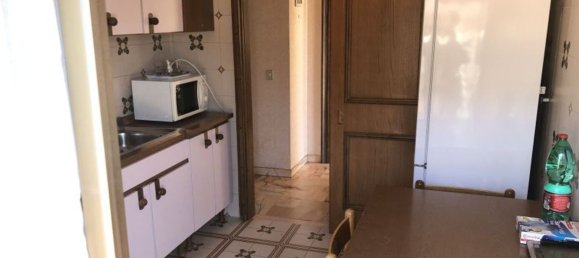 4 rooms Apartment in Rome, Italy No. 32616 5