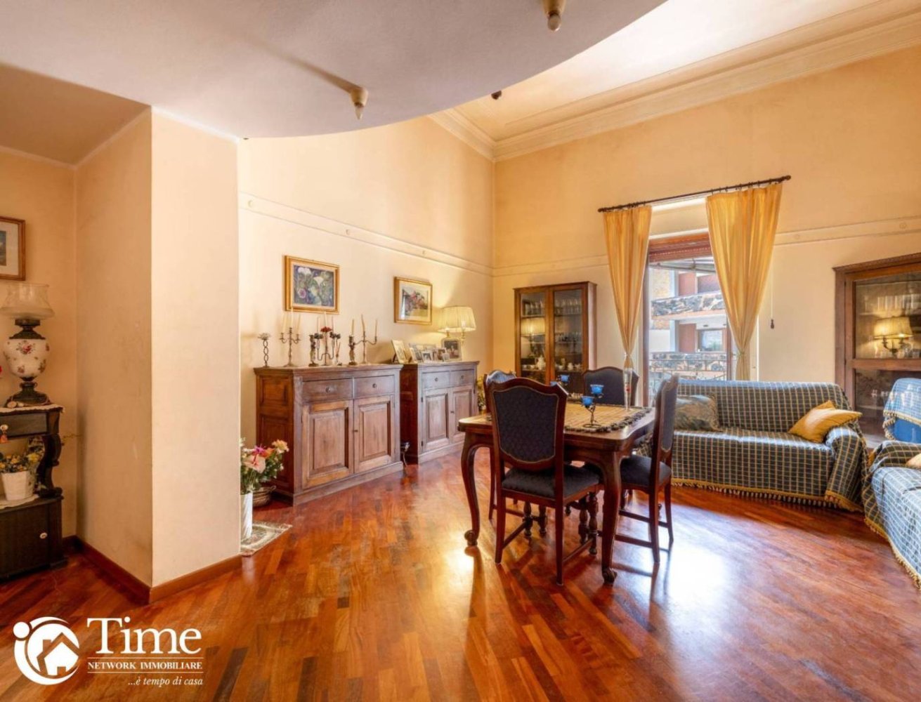 3 bedrooms Apartment in Catania, Italy No. 320665