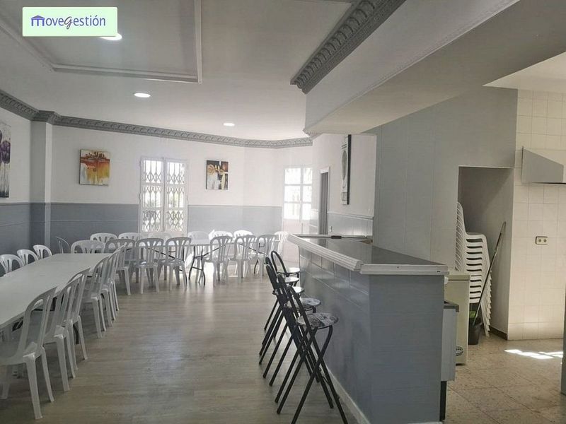 Коммерческая недвижимость 110м² в Кадис, Испания № 221593