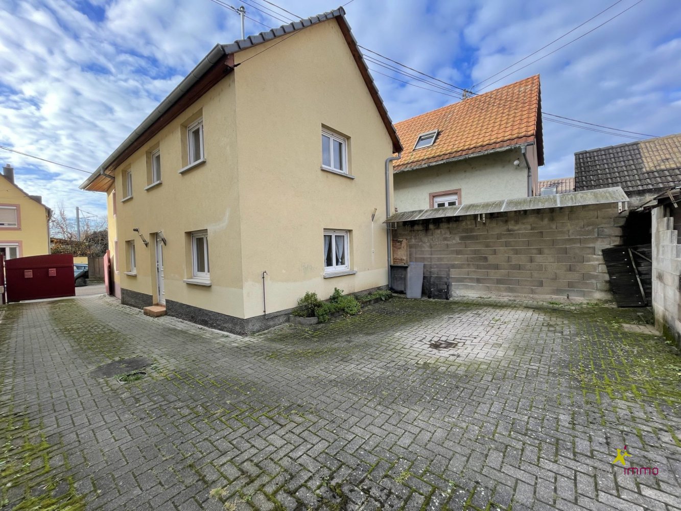 3 bedrooms Townhouse in Brumath, France No. 44237