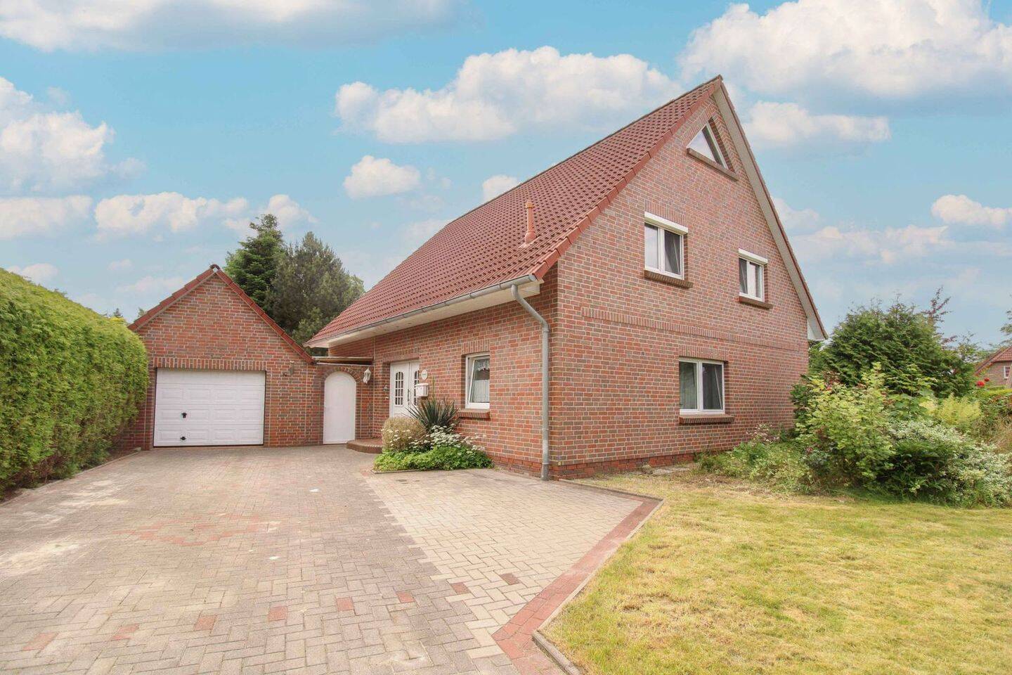 4 bedrooms House in Aurich, Germany No. 317020