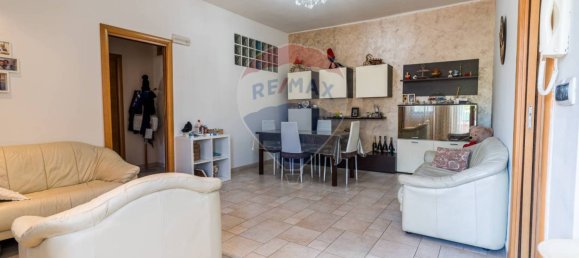 2 bedrooms Apartment in Bitonto, Italy No. 267326 2
