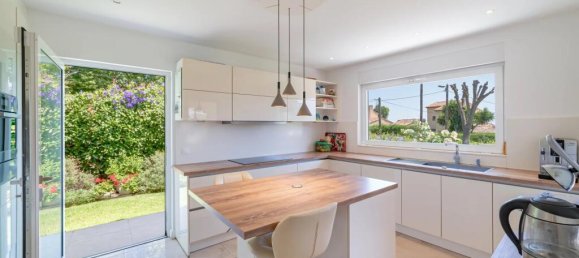 4 bedrooms Villa in Cannes, France No. 288478 8