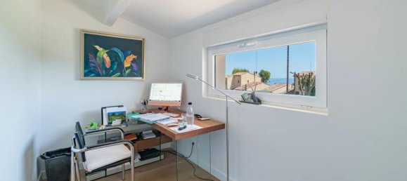 4 bedrooms Villa in Cannes, France No. 288478 16