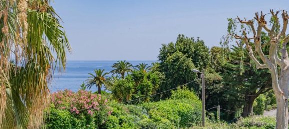 4 bedrooms Villa in Cannes, France No. 288478 2