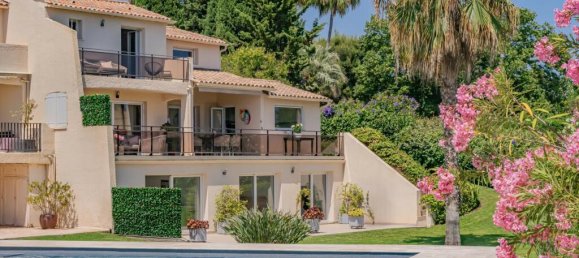 4 bedrooms Villa in Cannes, France No. 288478 3