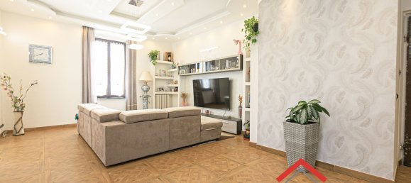 5 Schlafzimmer Wohnung in Genoa, Italy, Nr. 342206 3