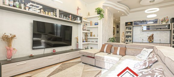 5 Schlafzimmer Wohnung in Genoa, Italy, Nr. 342206 7