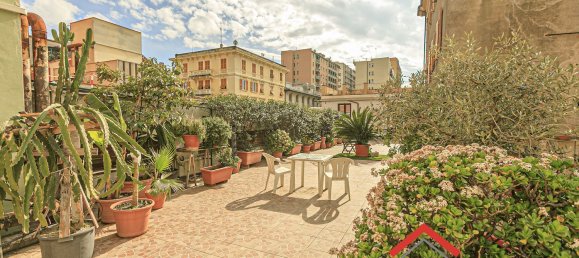 5 Schlafzimmer Wohnung in Genoa, Italy, Nr. 342206 47