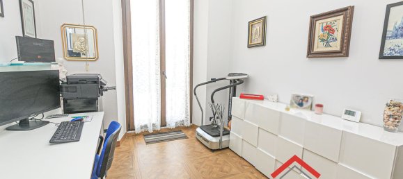 5 Schlafzimmer Wohnung in Genoa, Italy, Nr. 342206 29