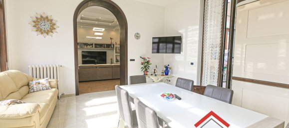 5 Schlafzimmer Wohnung in Genoa, Italy, Nr. 342206 14