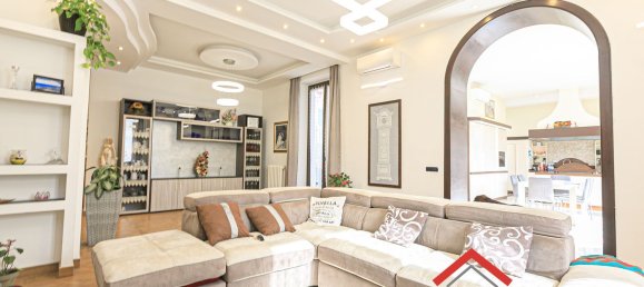 5 Schlafzimmer Wohnung in Genoa, Italy, Nr. 342206 8