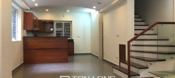 4 bedrooms House in Tay Ho, Vietnam No. 2341 4