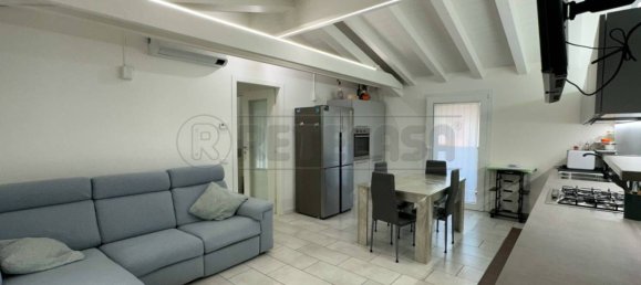 2 chambres Appartement à Udine, Italy No. 342275 5