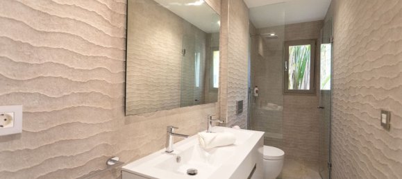 5 bedrooms Villa in Javea, Spain No. 11981 20