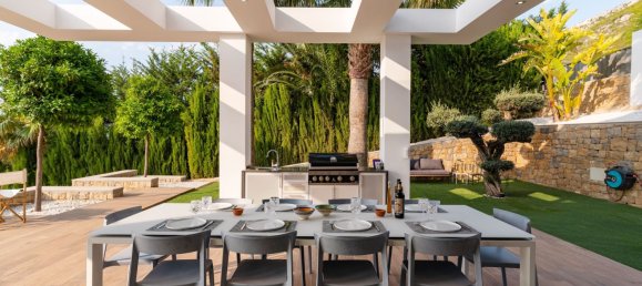 5 bedrooms Villa in Javea, Spain No. 11981 3