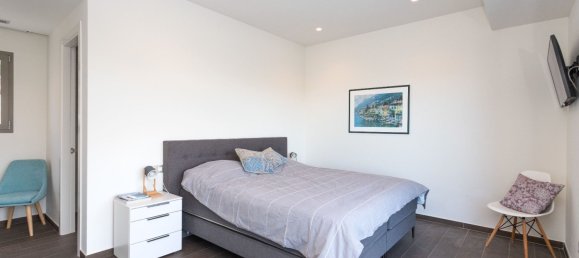 5 bedrooms Villa in Javea, Spain No. 11981 27