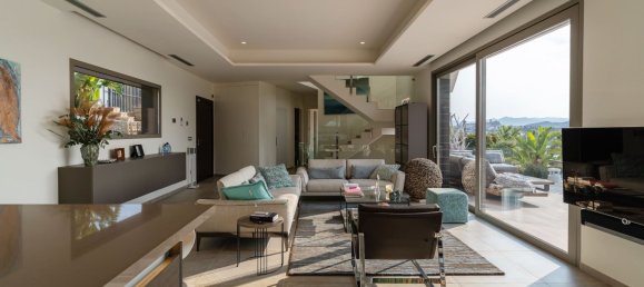 5 bedrooms Villa in Javea, Spain No. 11981 7