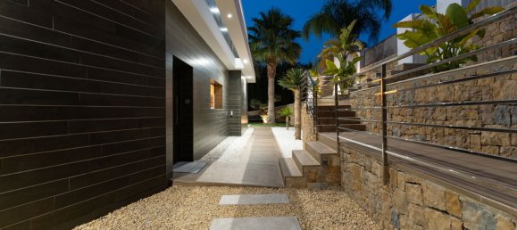 5 bedrooms Villa in Javea, Spain No. 11981 13