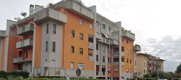 5 rooms Apartment in Dalmine, Italy No. 295721 14