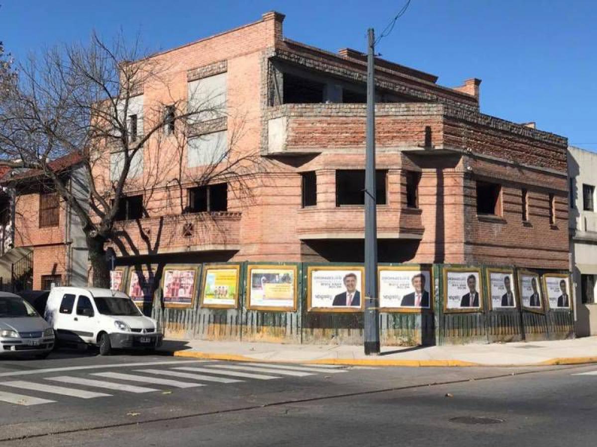 4 bedrooms House in Buenos Aires, Argentina No. 69113