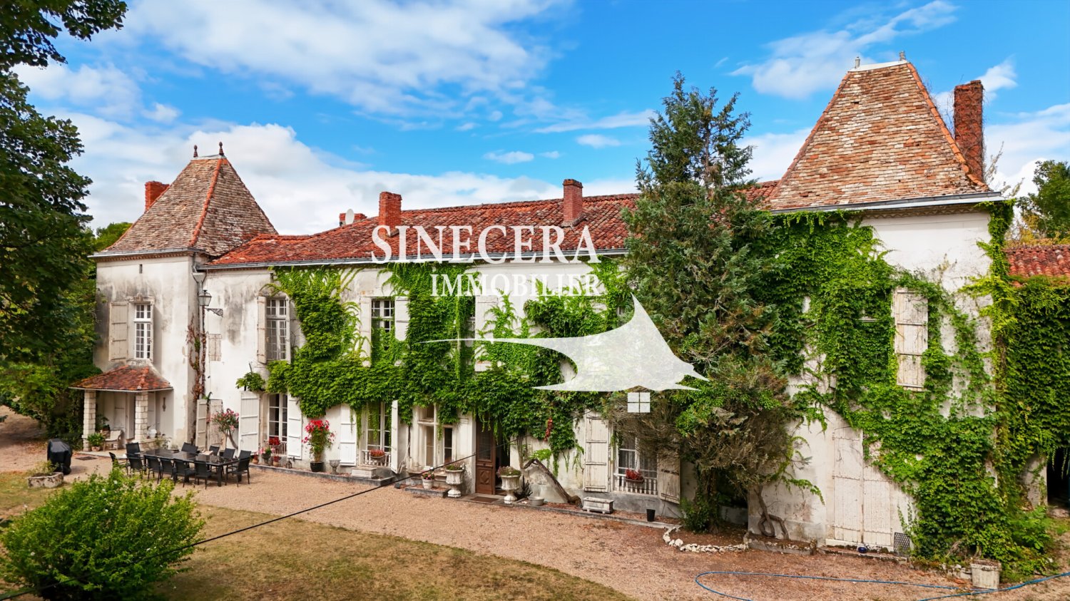 11 Schlafzimmer Schlösser in Riberac, France, Nr. 278141