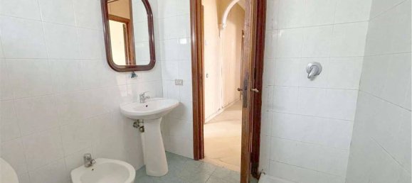 3 chambres Appartement à Noicattaro, Italy No. 102710 10
