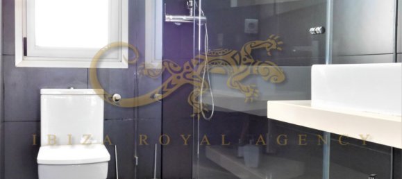 2 bedrooms Penthouse in Talamanca, Spain No. 875 22