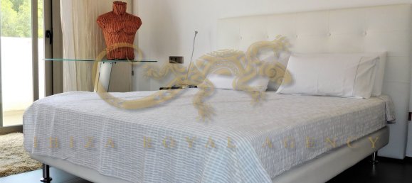 2 bedrooms Penthouse in Talamanca, Spain No. 875 21