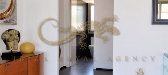 2 bedrooms Penthouse in Talamanca, Spain No. 875 16