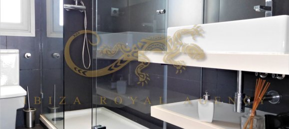 2 bedrooms Penthouse in Talamanca, Spain No. 875 23