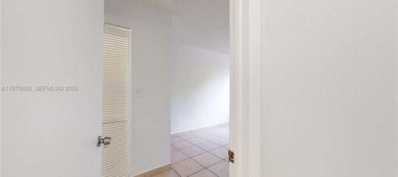 2 dormitorios propiedad comercial en venta en Miami, Miami-Dade, Florida, USA № 614945 10
