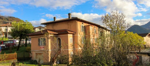 Casa de 3 dormitorios en Centro Valle Intelvi, Italy No. 87211 2