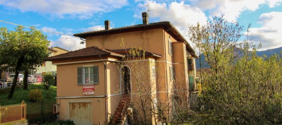 Casa de 3 dormitorios en Centro Valle Intelvi, Italy No. 87211 4