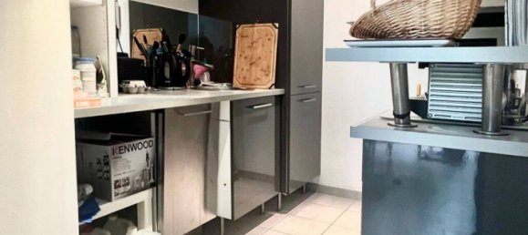 1 chambre Appartement à Suresnes, France No. 333947 9