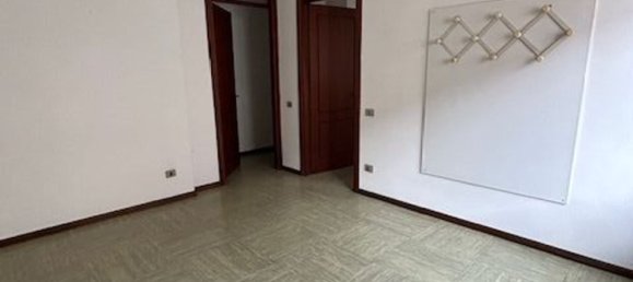 6 rooms Apartment in Valdagno, Italy No. 270281 16