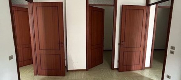 6 rooms Apartment in Valdagno, Italy No. 270281 15