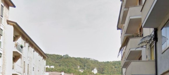 6 rooms Apartment in Valdagno, Italy No. 270281 5