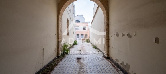 18غرفة منزل في Quartu Sant'Elena, Italy رقم 104823 3