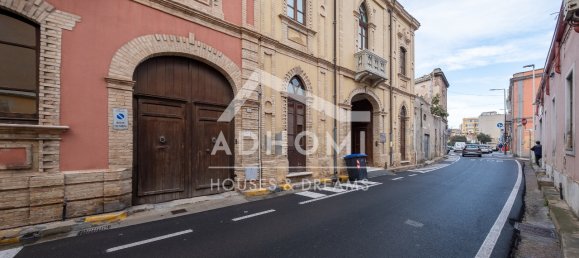 18غرفة منزل في Quartu Sant'Elena, Italy رقم 104823 6