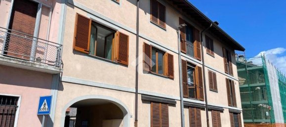 2 bedrooms Apartment in Villa Cortese, Italy No. 340638 2