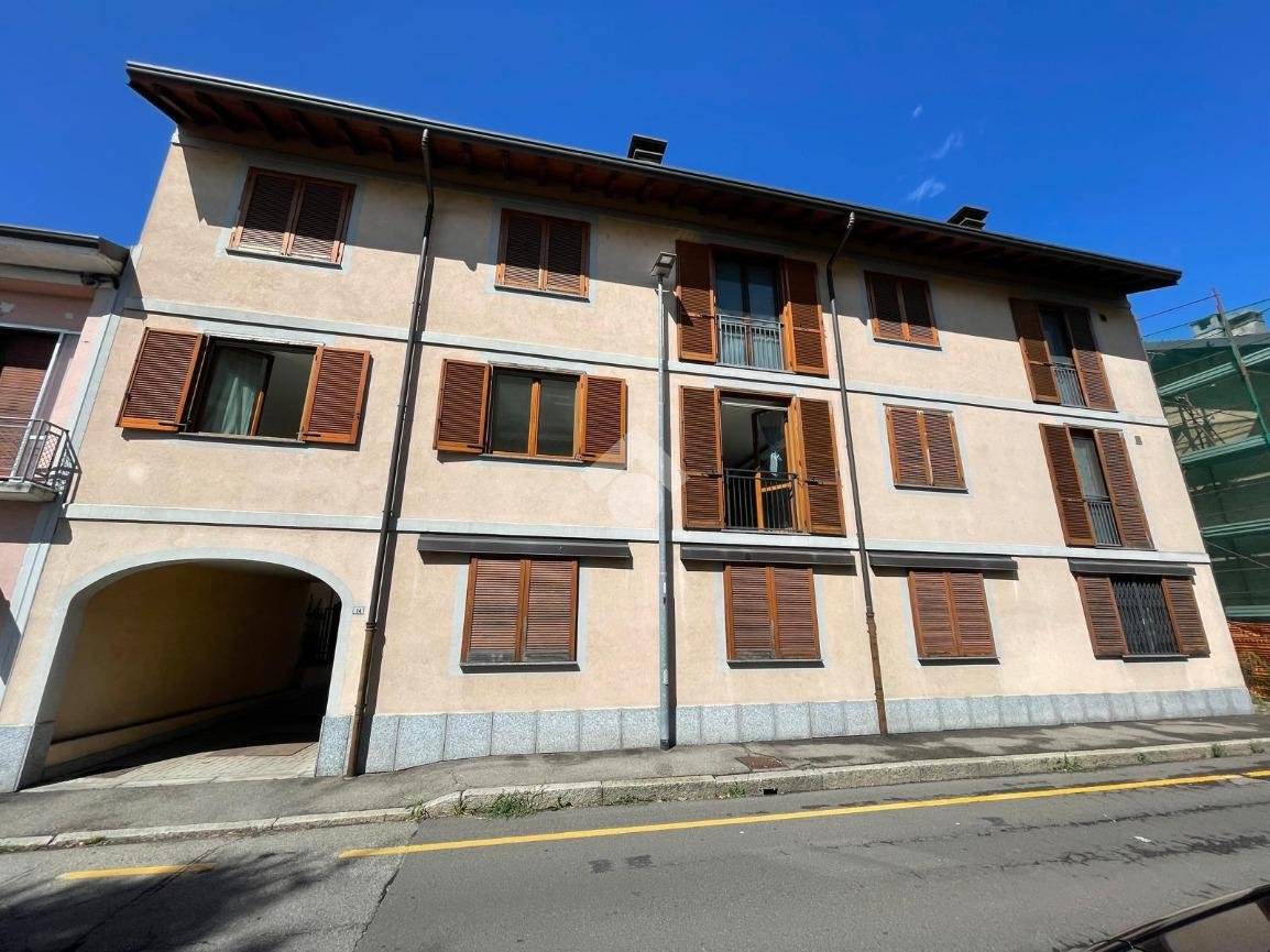 2 bedrooms Apartment in Villa Cortese, Italy No. 340638