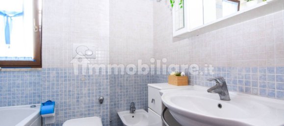 3 bedrooms Villa in Rome, Italy No. 264701 16