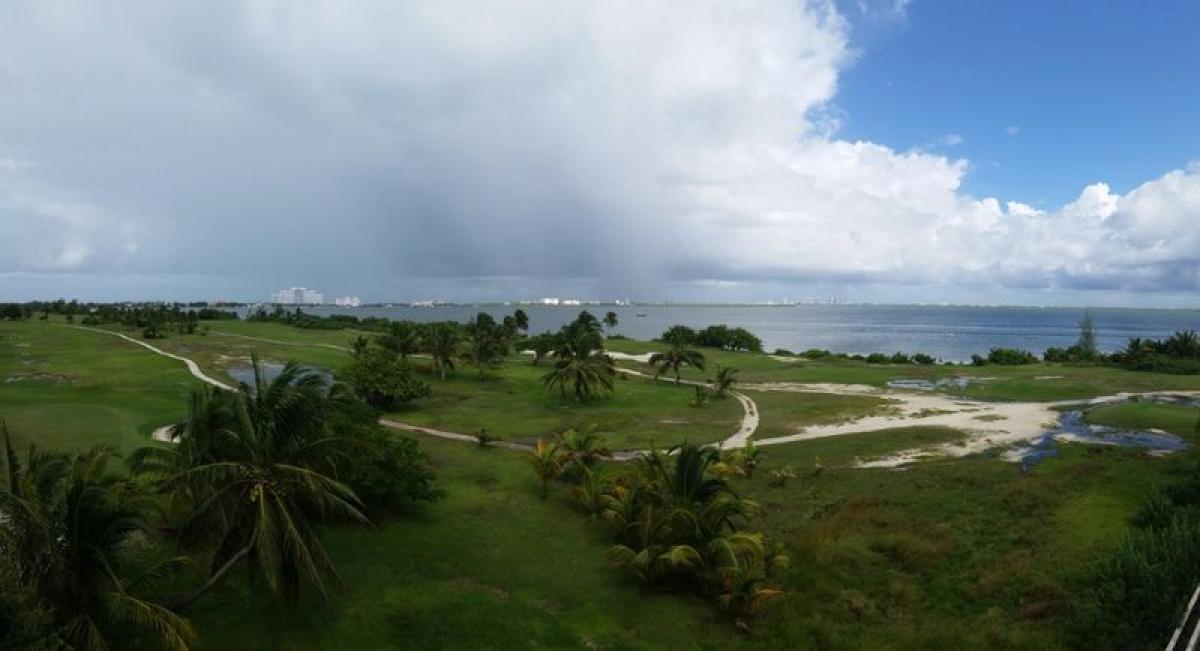 Apartamento de 3 dormitorios en Mexico No. 176586