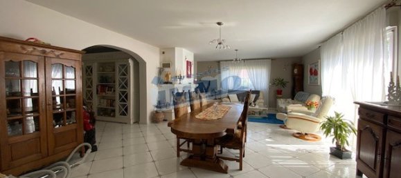 5 Schlafzimmer Villa in Warlus, France, Nr. 97348 4