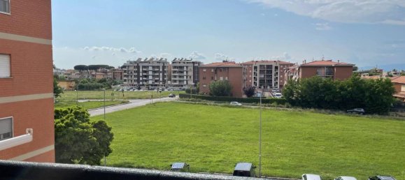 3 rooms Apartment in Latina, Italy No. 141788 2