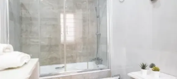 Edifício T4 em Granada, Spain N.º 181231 17