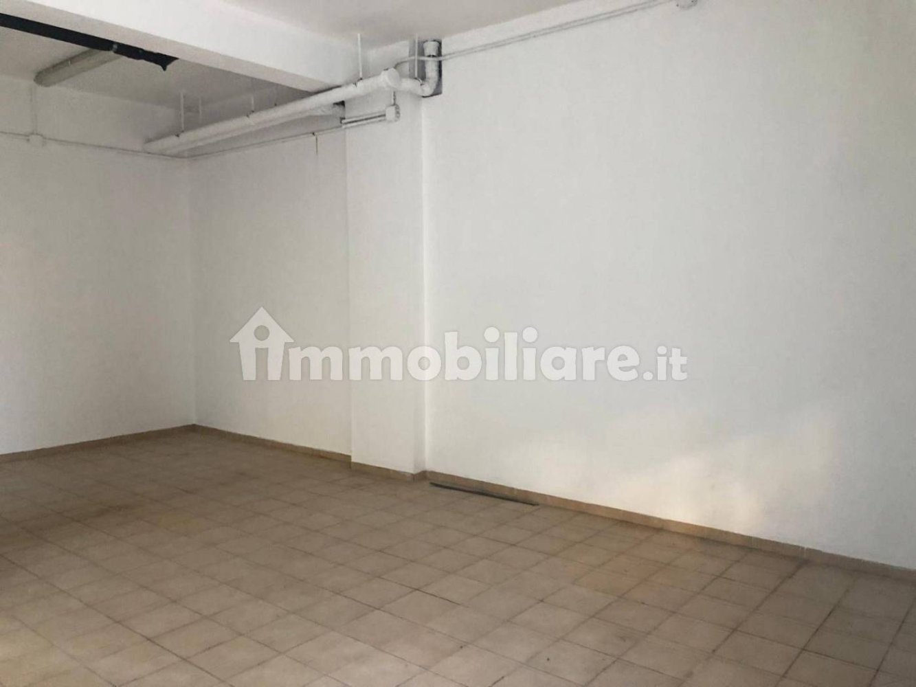 1-Zimmer Gewerbliche Immobilie in Quartu Sant'Elena, Italy, Nr. 290057